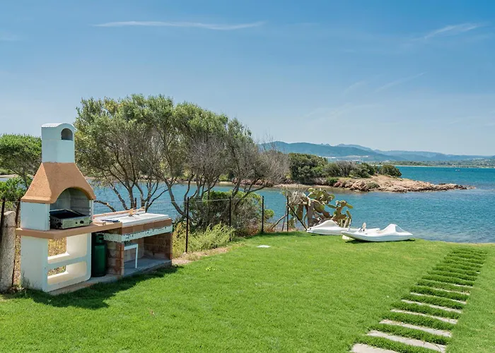 Casa Cala Saccaia Casa de Férias *